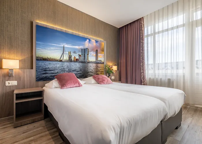 Boutique Milano Rotterdam-centre 3*