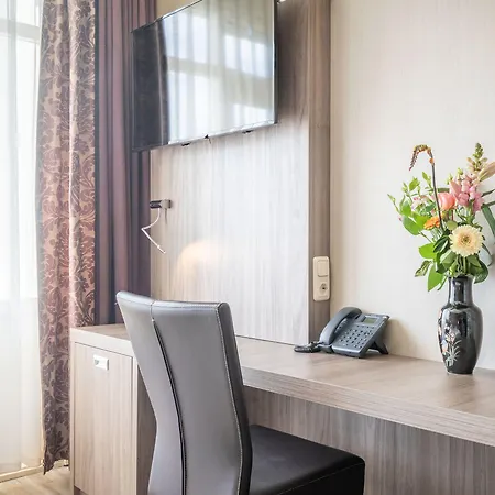 Boutique Milano Rotterdam-centre Hotel 3*