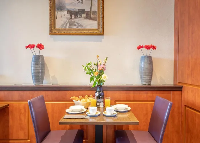 Boutique Milano Rotterdam-centre 3*