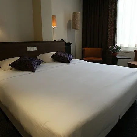 Hotel Milano 3*